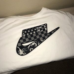 Nike Tee